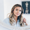 Bella R.